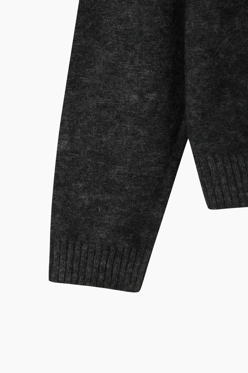 https://img.benettonmall.com/PARTS/KS/26F/SAKP35661DG_MB_D3.jpg?cb=1789983961