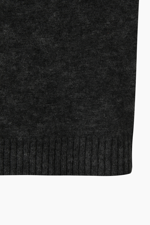 https://img.benettonmall.com/PARTS/KS/26F/SAKP35661DG_MB_D4.jpg?cb=1789983961