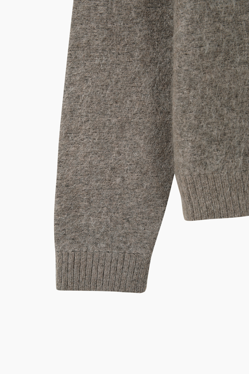 https://img.benettonmall.com/PARTS/KS/26F/SAKP35661MW_MB_D3.jpg?cb=1789983961