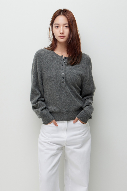 https://img.benettonmall.com/PARTS/KS/26F/SAKP36661GR_MB_D0.jpg?cb=1789983961