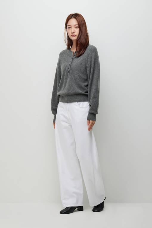https://img.benettonmall.com/PARTS/KS/26F/SAKP36661GR_MB_D5.jpg?cb=1789983961