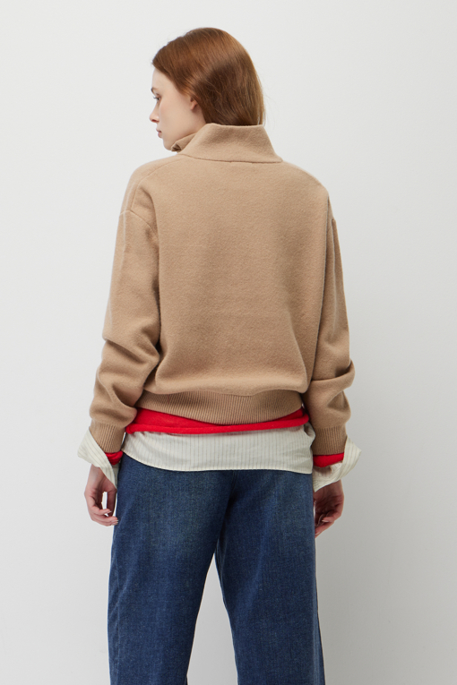 https://img.benettonmall.com/PARTS/KS/26F/SAKP37661BG_MB_M2.jpg?cb=1790808094