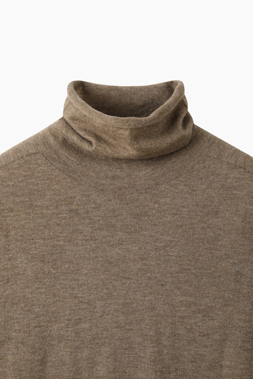 https://img.benettonmall.com/PARTS/KS/26F/SAKP41661ME_MB_D2.jpg?cb=1789983961