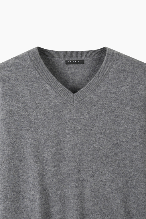 https://img.benettonmall.com/PARTS/KS/26F/SAKP43661GR_MB_D2.jpg?cb=1789983961