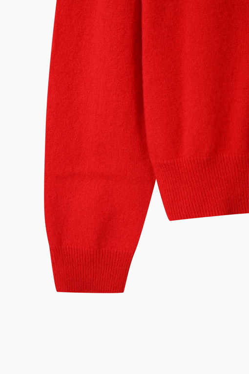 https://img.benettonmall.com/PARTS/KS/26F/SAKP43661RD_MB_D4.jpg?cb=1789983961