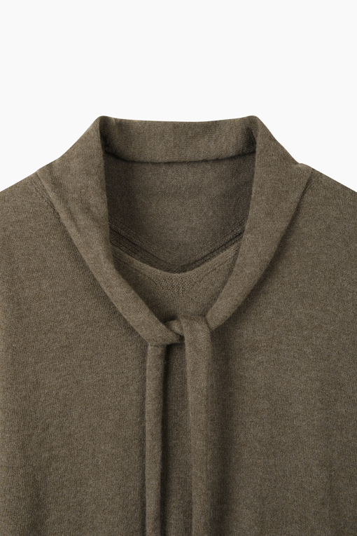 https://img.benettonmall.com/PARTS/KS/26F/SAKP44661KG_MB_D2.jpg?cb=1789983961