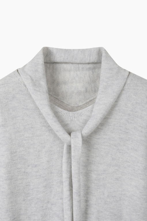 https://img.benettonmall.com/PARTS/KS/26F/SAKP44661LG_MB_D2.jpg?cb=1789983961