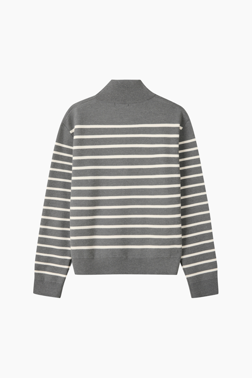https://img.benettonmall.com/PARTS/KS/26F/SAKP49661GR_MB_D1.jpg?cb=1789983961