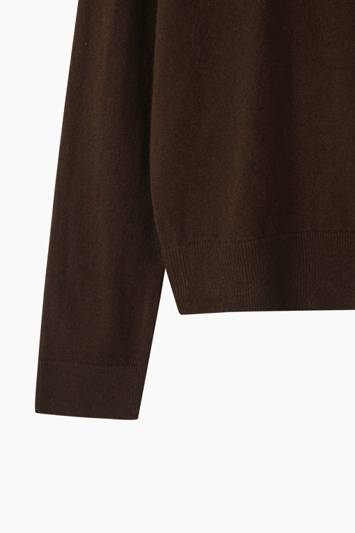 https://img.benettonmall.com/PARTS/KS/26F/SAKP51661BR_MB_D3.jpg?cb=1789983961