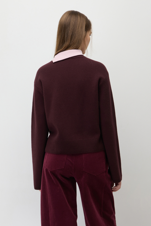 https://img.benettonmall.com/PARTS/KS/26F/SAKP53661WI_MB_M2.jpg?cb=1793028892