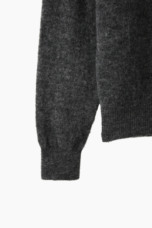 https://img.benettonmall.com/PARTS/KS/26F/SAKP54661CG_MB_D3.jpg?cb=1793028892