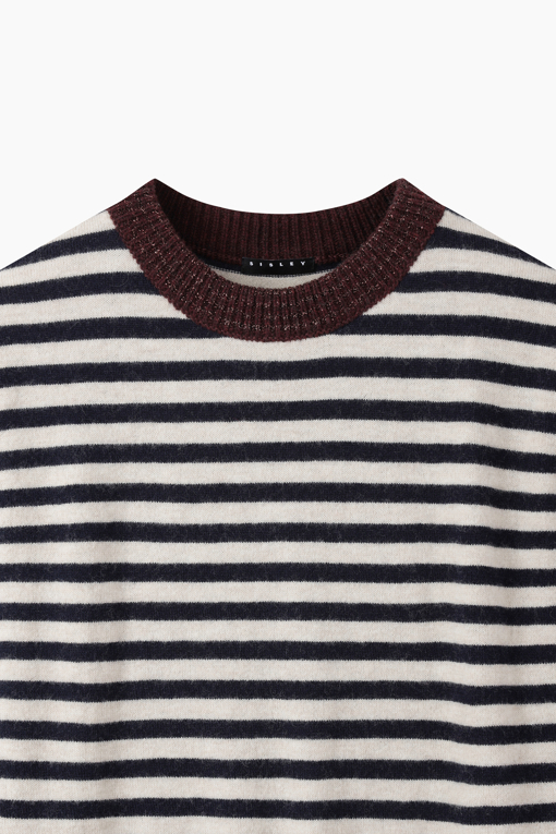 https://img.benettonmall.com/PARTS/KS/26F/SAKP55661DN_MB_D2.jpg?cb=1789983961