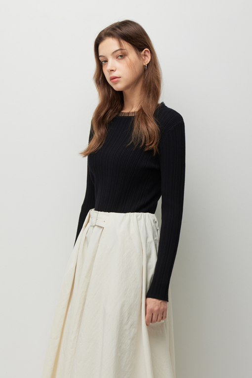 https://img.benettonmall.com/PARTS/KS/26F/SAKP71641BK_MB_D1.jpg?cb=1792113748