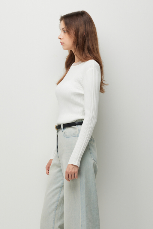 https://img.benettonmall.com/PARTS/KS/26F/SAKP71641IV_MB_D1.jpg?cb=1792113748