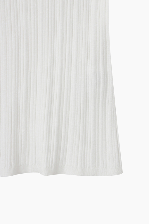 https://img.benettonmall.com/PARTS/KS/26F/SAKP71641IV_MB_D14.jpg?cb=1792113748