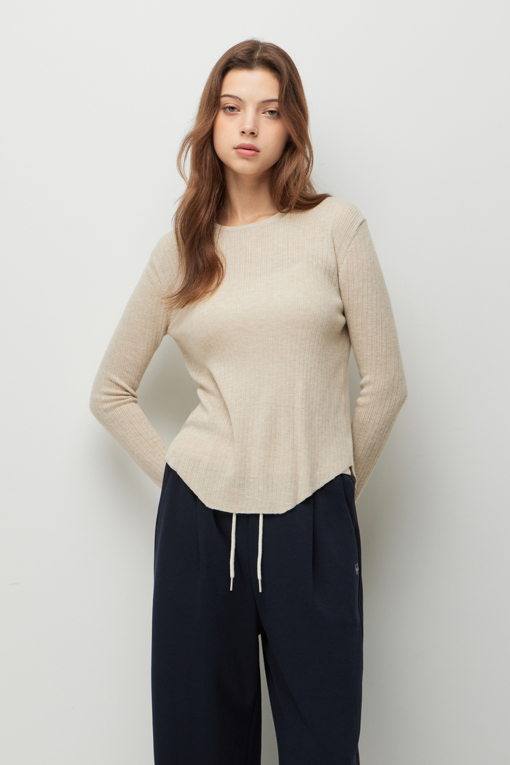 https://img.benettonmall.com/PARTS/KS/26F/SAKP72641BE_MB_D0.jpg?cb=1789410927