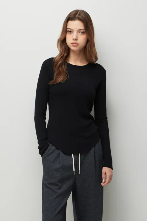 https://img.benettonmall.com/PARTS/KS/26F/SAKP72641BK_MB.jpg?cb=1787100377
