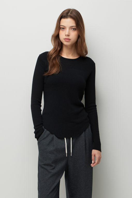 https://img.benettonmall.com/PARTS/KS/26F/SAKP72641BK_MB_D0.jpg?cb=1789410927