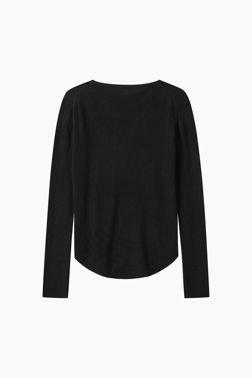 https://img.benettonmall.com/PARTS/KS/26F/SAKP72641BK_MB_D11.jpg?cb=1787100377