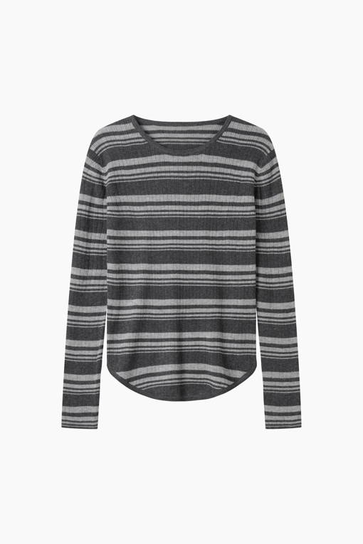 https://img.benettonmall.com/PARTS/KS/26F/SAKP72641GR_MB_D10.jpg?cb=1787100377