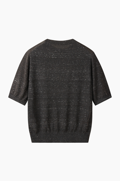 https://img.benettonmall.com/PARTS/KS/26F/SAKP74641BR_MB_D11.jpg?cb=1792113748