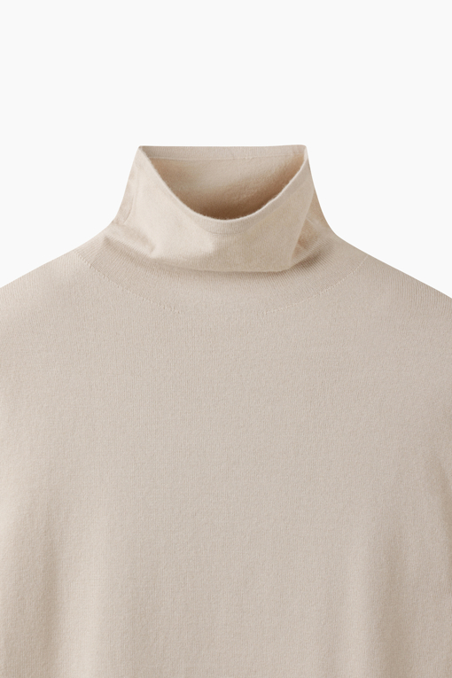 https://img.benettonmall.com/PARTS/KS/26F/SAKP80661BE_MB_D12.jpg?cb=1790808094