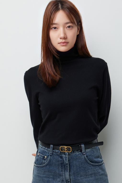 https://img.benettonmall.com/PARTS/KS/26F/SAKP80661BK_MB_M3.jpg?cb=1790808094