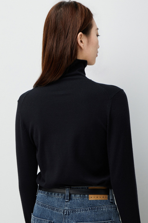 https://img.benettonmall.com/PARTS/KS/26F/SAKP80661BK_MB_M4.jpg?cb=1790808094