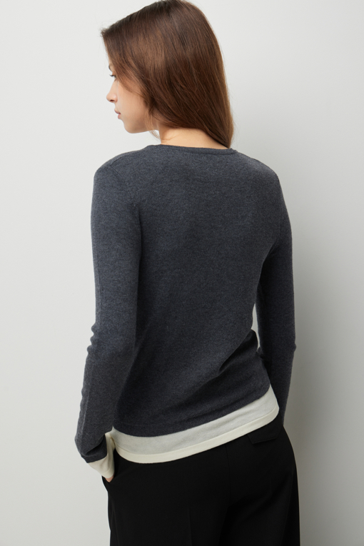 https://img.benettonmall.com/PARTS/KS/26F/SAKP81661CG_MB_D4.jpg?cb=1789410927