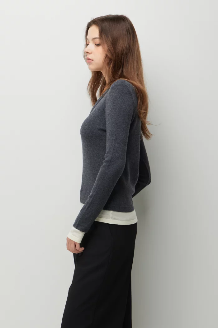 https://img.benettonmall.com/PARTS/KS/26F/SAKP81661CG_PS_D1.jpg?cb=1788901752