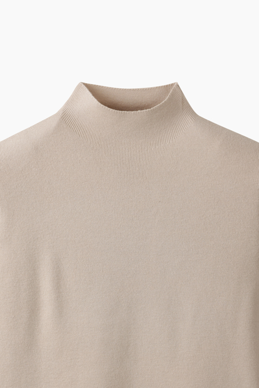 https://img.benettonmall.com/PARTS/KS/26F/SAKP82661BE_MB_D2.jpg?cb=1790808094