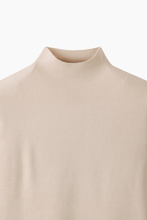 https://img.benettonmall.com/PARTS/KS/26F/SAKP82661BE_MB_D2.jpg?cb=1793028892