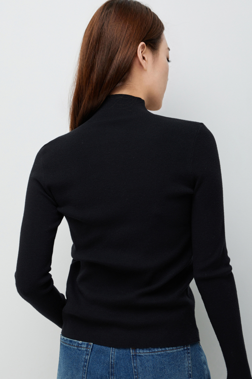 https://img.benettonmall.com/PARTS/KS/26F/SAKP82661BK_MB_M4.jpg?cb=1790808094