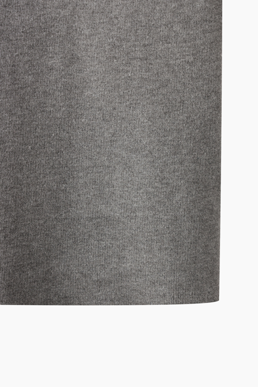 https://img.benettonmall.com/PARTS/KS/26F/SAKP82661MG_MB_D14.jpg?cb=1790808094