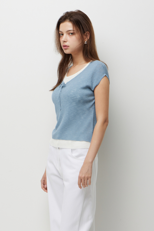 https://img.benettonmall.com/PARTS/KS/26F/SAKPE1641BL_MB_D1.jpg?cb=1787829942