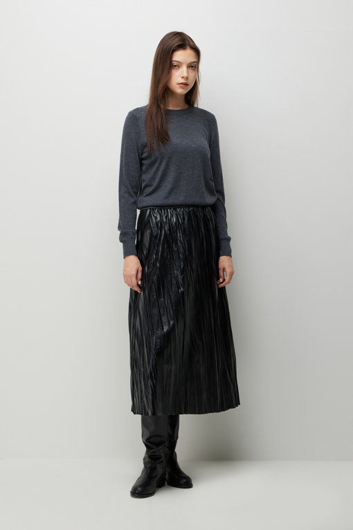 https://img.benettonmall.com/PARTS/KS/26F/SAKPE4641CG_MB_D5.jpg?cb=1787100377