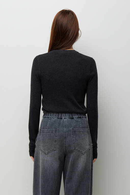 https://img.benettonmall.com/PARTS/KS/26F/SAKPE7661CG_MB_D2.jpg?cb=1787829942