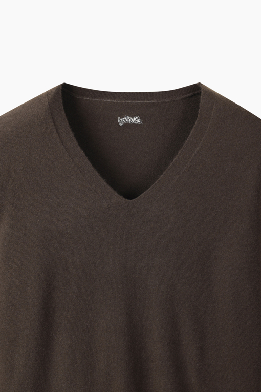 https://img.benettonmall.com/PARTS/KS/26F/SAKPE8661BR_MB_D12.jpg?cb=1787829942