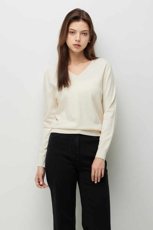 https://img.benettonmall.com/PARTS/KS/26F/SAKPE8661IV_MB_D0.jpg?cb=1787829942