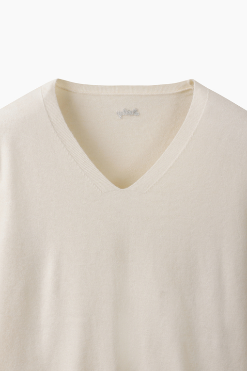 https://img.benettonmall.com/PARTS/KS/26F/SAKPE8661IV_MB_D12.jpg?cb=1787829942