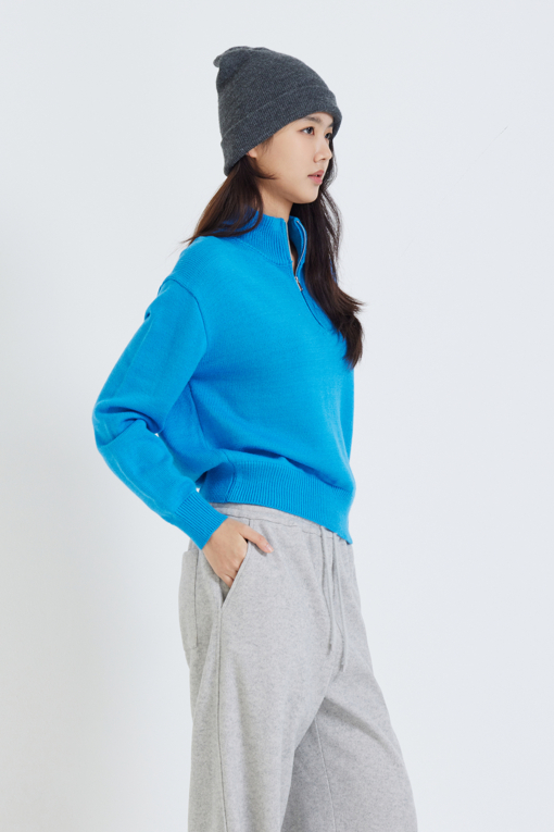 https://img.benettonmall.com/PARTS/KS/26F/SAKPE9661BL_MB_M1.jpg?cb=1792404559