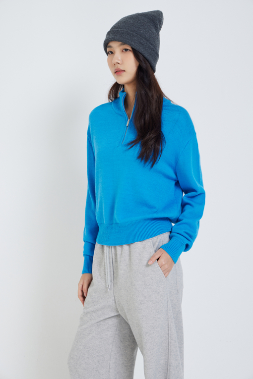https://img.benettonmall.com/PARTS/KS/26F/SAKPE9661BL_MB_M6.jpg?cb=1792404559