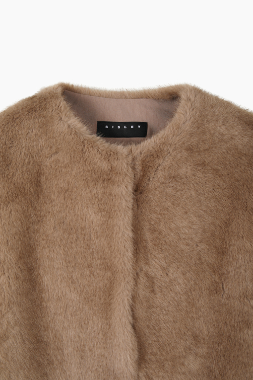 https://img.benettonmall.com/PARTS/KS/26F/SALE33661BG_MB_D2.jpg?cb=1789983961