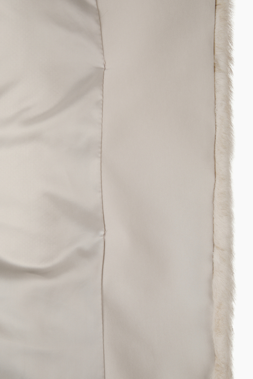 https://img.benettonmall.com/PARTS/KS/26F/SALE33661IV_MB_D5.jpg?cb=1789983961