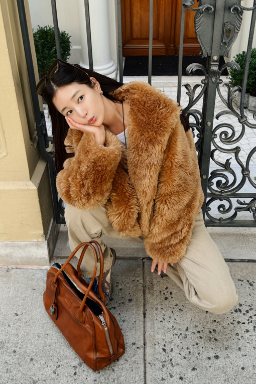 https://img.benettonmall.com/PARTS/KS/26F/SALE38661CA_MB_L0.jpg?cb=1793028892
