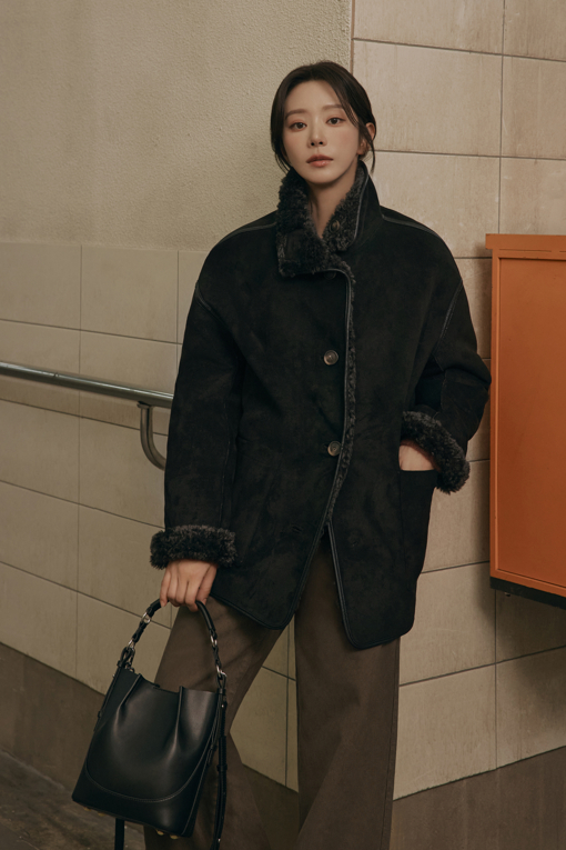 https://img.benettonmall.com/PARTS/KS/26F/SALE39661BK_MB_L0.jpg?cb=1793028892