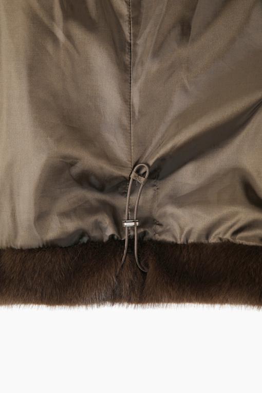 https://img.benettonmall.com/PARTS/KS/26F/SALE40661DW_MB_D5.jpg?cb=1789410927