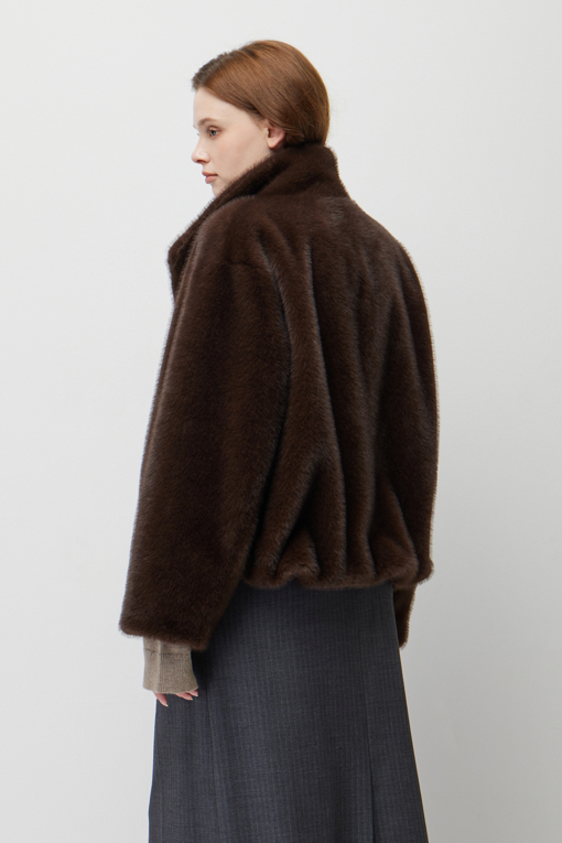 https://img.benettonmall.com/PARTS/KS/26F/SALE40661DW_MB_M2.jpg?cb=1793028892