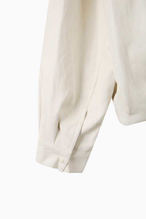https://img.benettonmall.com/PARTS/KS/26F/SALE42661IV_MB_D4.jpg?cb=1789983961