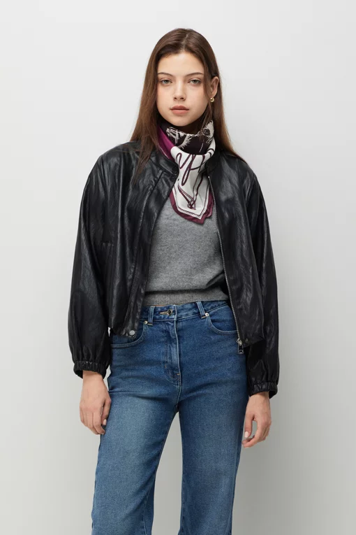 https://img.benettonmall.com/PARTS/KS/26F/SALEE1641BK_MB.jpg?cb=1787100377